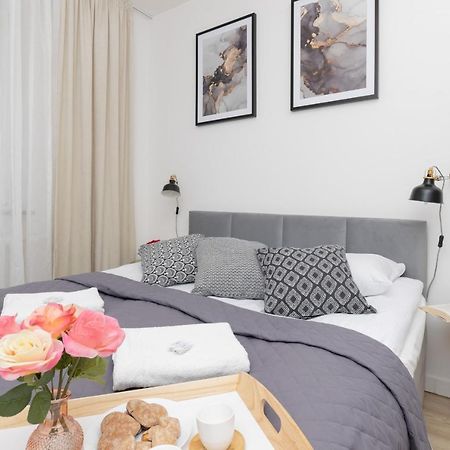 Warsaw Portofino Apartment By Noclegi Renters Ngoại thất bức ảnh